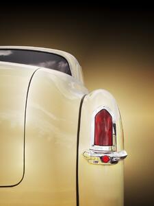 Umělecká fotografie American classic car Coronet 1950 taillight, Beate Gube, (30 x 40 cm)