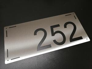 Domovní číslo tabulka 3b Velikost: 21 x 10 cm (M)