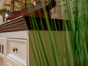 Dřevěná komoda Belluno Elegante, 4 dveřová, dekor bílá | ořech, masiv, borovice
