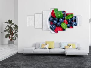 Obraz - miska s lesním ovocem (210x100 cm)