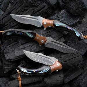 KnifeBoss damaškový zavírací nůž Ebony & brass VG-10