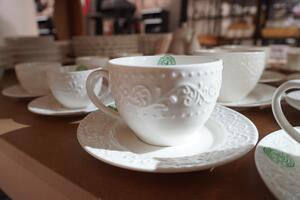 La Porcellana Bianca Sada 6 ks porcelánových šálků na čaj Sognante 350 ml