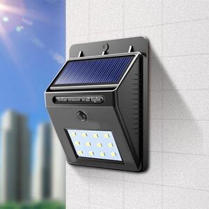 Solární lampa na zeď - 4ks
