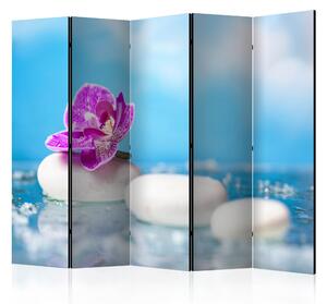 Artgeist Paraván - Pink Orchid and white Zen Stones II [Room Dividers] Velikosti (šířkaxvýška): 225x172