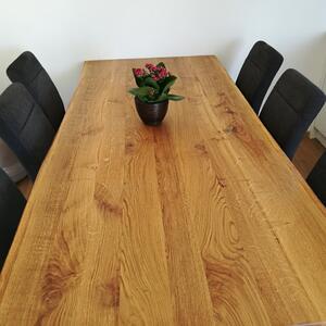 KULHÁNEK Masivní jídelní stůl s přírodní hranou a kovovou podnoží Velikost desky: individuální, Odstín podnože: bílá - RAL 9010