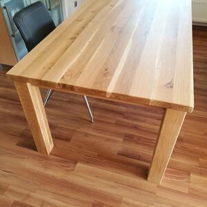 KULHÁNEK Jídelní stůl z dubového masivu Velikost desky: 150x80 cm