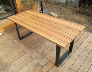 KULHÁNEK Zahradní stůl - kombinace dřeva a oceli Odstín nátěru: lazura - ořech, Velikost desky: 150x80 cm, Odstín podnože: černá s jemnou strukturou - JS RAL 9005