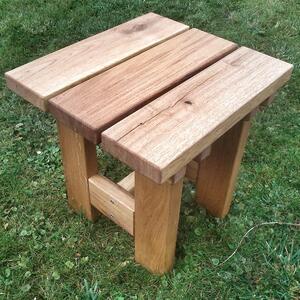 KULHÁNEK nábytek Přírodní dubová stolička Odstín nátěru: olej - ořech