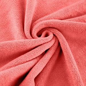 Růžový rychleschnoucí sportovní ručník AMY 30x30 cm Rozměr: 70 x 140 cm