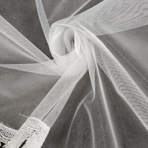 Bílá záclona na kroužcích MAYA s ozdobnou krajkou 300x145 cm