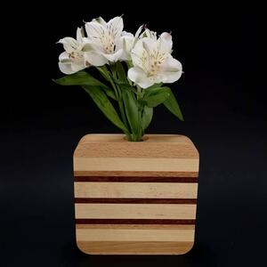 AMADEA Dřevěná váza čtvercová s vodorovnými pruhy, masivní dřevo čtyř druhů dřevin, výška 15 cm