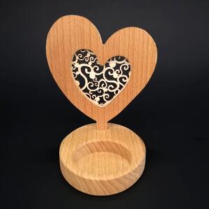 AMADEA Dřevěný svícen srdce s vkladem - ornament, masivní dřevo, výška 10 cm