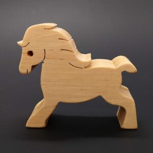 AMADEA Dřevěný kůň, masivní dřevo, 6x5,5x2 cm