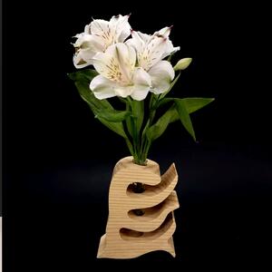 AMADEA Dřevěná váza ve tvaru hřebenu, masivní dřevo, výška 12 cm