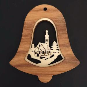 AMADEA Dřevěná ozdoba z masivu s vkladem - zvonek s kostelem 7 cm