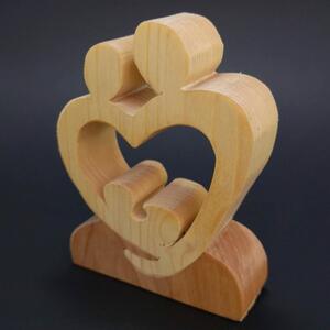 AMADEA Dřevěný moderní betlém v srdci, masivní dřevo dvou druhů dřevin, 9x12x3 cm