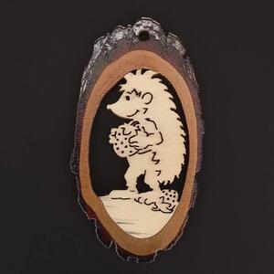 AMADEA Dřevěná ozdoba s potiskem kůry - ovál s ježkem 6 cm