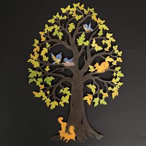 AMADEA Dřevěný strom se zvířaty, barevná dekorace k zavěšení, výška 28 cm