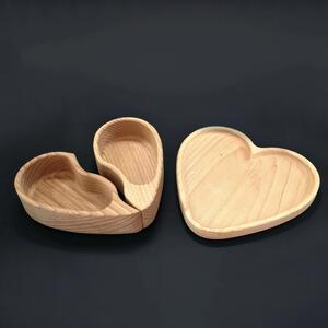 AMADEA Dřevěná miska ve tvaru půleného srdce s podnosem ve tvaru srdce, masivní dřevo, 19,6x18,6x2 cm