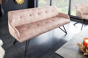 Retro stylová čalouněná lavice Dunelon se starorůžovým sametovým potahem a černými kovovými nožičkami 156cm