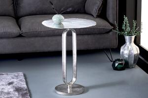 Art deco kulatý stříbrný kovový příruční stolek Zendy s glamour nádechem 60 cm