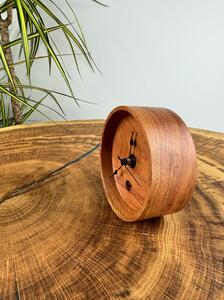 Dřevěné stolní hodiny Frederic