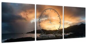 Obraz - pláž se zataženou oblohou (s hodinami) (90x30 cm)