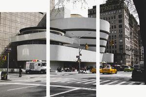 Guggenheimovo muzeum v New Yorku – Třídílný obraz C, 120 × 80 cm