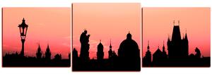 Obraz na plátně - Siluety věží a sochy v Praze - panoráma 5112FD (90x30 cm)