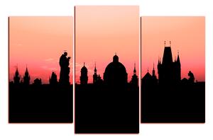 Obraz na plátně - Siluety věží a sochy v Praze 1112FC (105x70 cm)