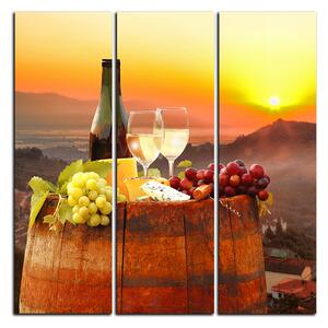 Obraz na plátně - Láhev vína na vinici - čtverec 3152B (75x75 cm)