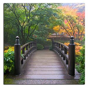 Obraz na plátně - Dřevěný most v podzimní zahradě - čtverec 3186A (50x50 cm)