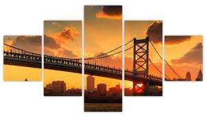 Obraz - Západ slunce nad mostem Bena Franklina, Filadelfie (125x70 cm)
