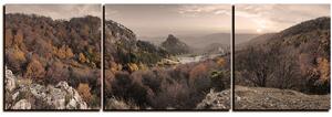 Obraz na plátně - Podzimní krajina při západu slunce, Slovensko, Vrsatec -panoráma 5260FC (150x50 cm)