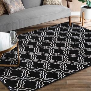 Skandinávský koberec černé barvy s bílým vzorem Šířka: 200 cm | Délka: 290 cm