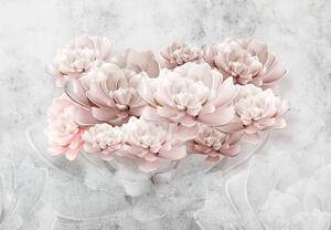 Fototapeta - Růžové květy na zdi (245x170 cm)