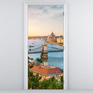 Fototapeta na dveře - Město Budapešť s řekou (95x205cm)