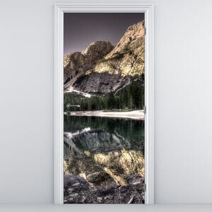 Fototapeta na dveře - Jezero v horách (95x205cm)