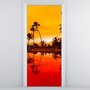 Fototapeta na dveře - Západ slunce nad resortem (95x205cm)