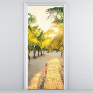 Fototapeta na dveře - Žena v palmách (95x205cm)