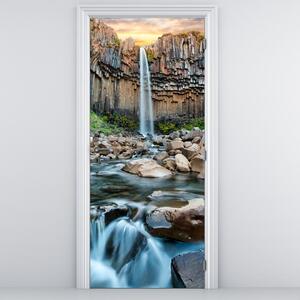Fototapeta na dveře - Vodopád Svartifoss (95x205cm)