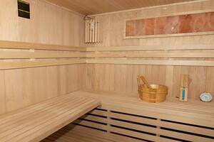 M-SPA - Suchá sauna s kamny se solnou stěnou s LED podsvícením 200 x 180 x 200 cm