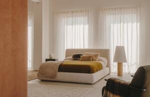 Béžová čalouněná dvoulůžková postel Kave Home Martina 180 x 200 cm