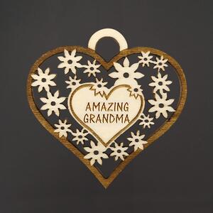 AMADEA Dřevěné srdce s textem "AMAZING GRANDMA", 7 cm, český výrobek