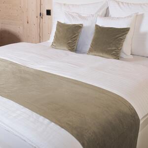 Biante Sametový přehoz/běhoun na postel Velvet Premium SVP-030 Šedobéžový Na míru