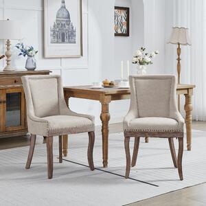 Sada dvou jídelních židlí A&A Furniture, potažené zpevněnou látkou, s neutrálními dřevěnými nohami, bronzovými hřebíčky, barva béžová