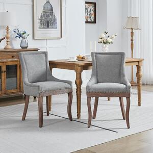 Sada dvou jídelních židlí A&A Furniture, potažené zpevněnou látkou, s dřevěnými nohami, bronzovými hřebíčky, barva šedá
