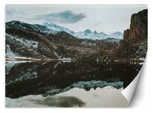 Fototapeta Jezero v horách Materiál: Vliesová, Rozměry: 200 x 140 cm