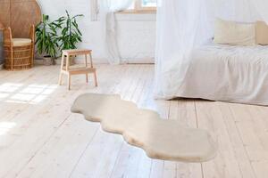 UMĚLÁ KOŽEŠINA, 60/180 cm, krémová - Online Only koberce & rohožky, Online Only