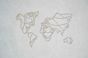 Mapa světa - obličeje Velikost: 30 cm, Barva pozadí: Bez pozadí, Barva obrysu: Přírodní